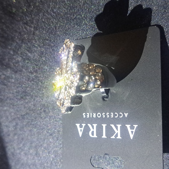 AKIRA RING - Picture 3 of 4